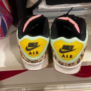 Nike Air Max 90 LX Illusion Green